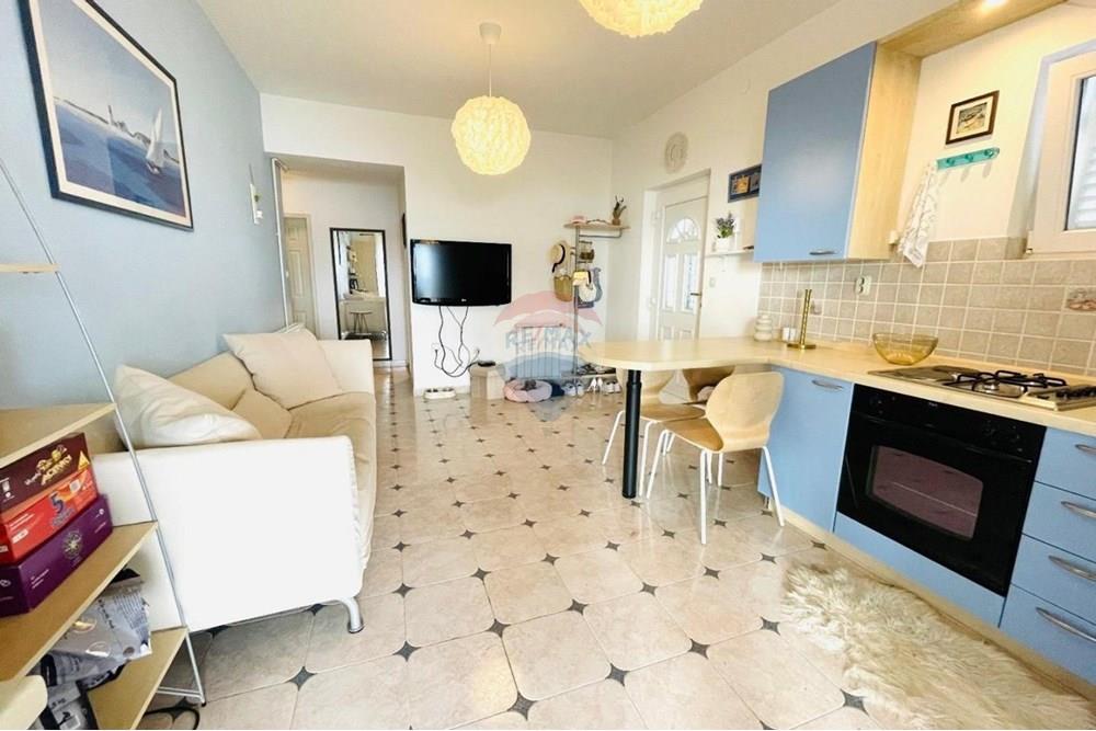 Stan-Apartman - Za prodaju - Crikvenica, Hrvatska - 1756832268_whatsapp-slika-2025-07-18-u-13.jpg - 300561031-70