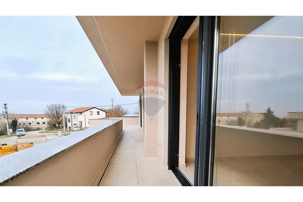 Kuća  - Za prodaju - Poreč, Hrvatska - 20260114_103752.jpg - 300441023-14