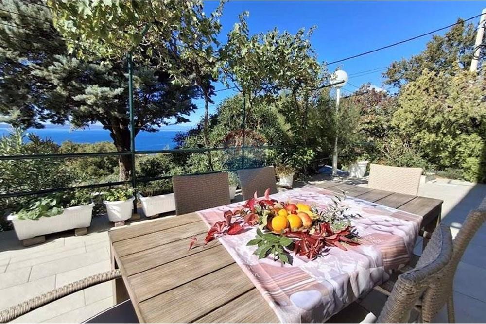 Kuća  - Za prodaju - Novi Vinodolski, Hrvatska - 1760347090_2.jpg - 300031144-126