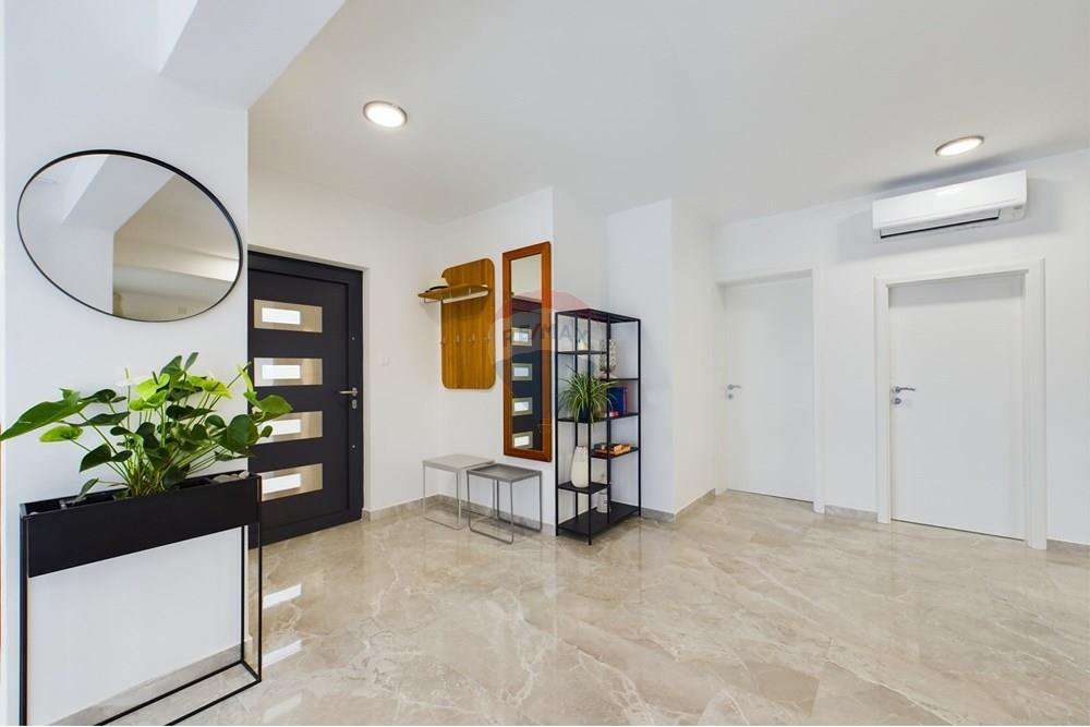 Kuća  - Za prodaju - Marčana, Hrvatska - CAM02458G0-PR0092-STILL024.jpg - 300041074-621