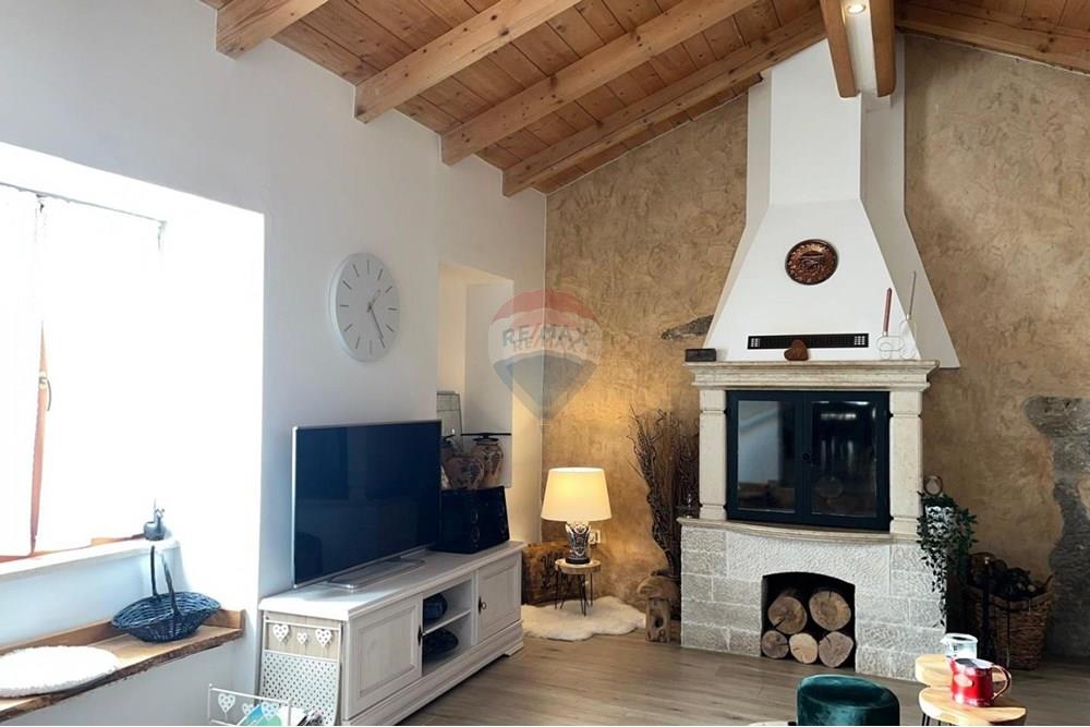 住宅 - 房子 - Lupoglav, 克罗地亚 - HR - 1739882137_ed595223-25c3-48e6-91a1-a5eecf73c806.jpg - 300031136-202