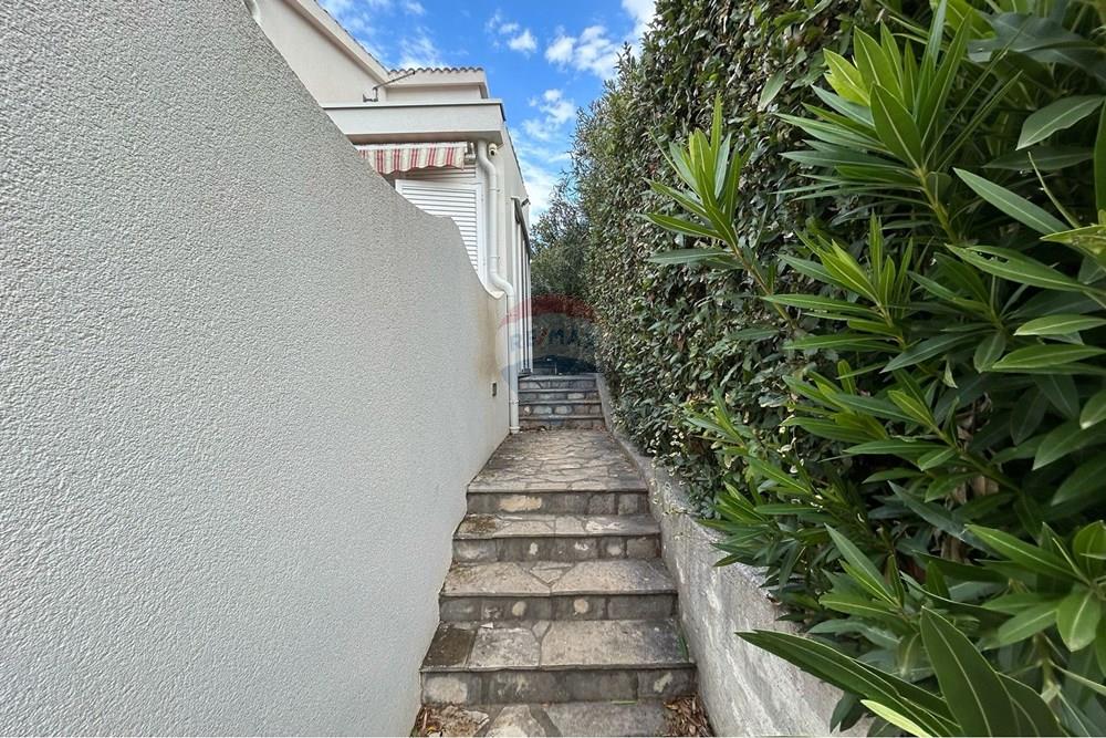 Dvojna kuća - Za prodaju - Novalja, Hrvatska - WhatsApp Image 2026-02-27 at 10.34.06 (5).jpeg - 300411003-3119