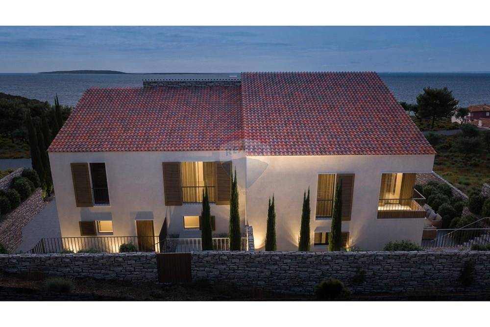 Vila - Za prodaju - Cres, Hrvatska - IMG-20250611-WA0025.jpg - 300491001-339