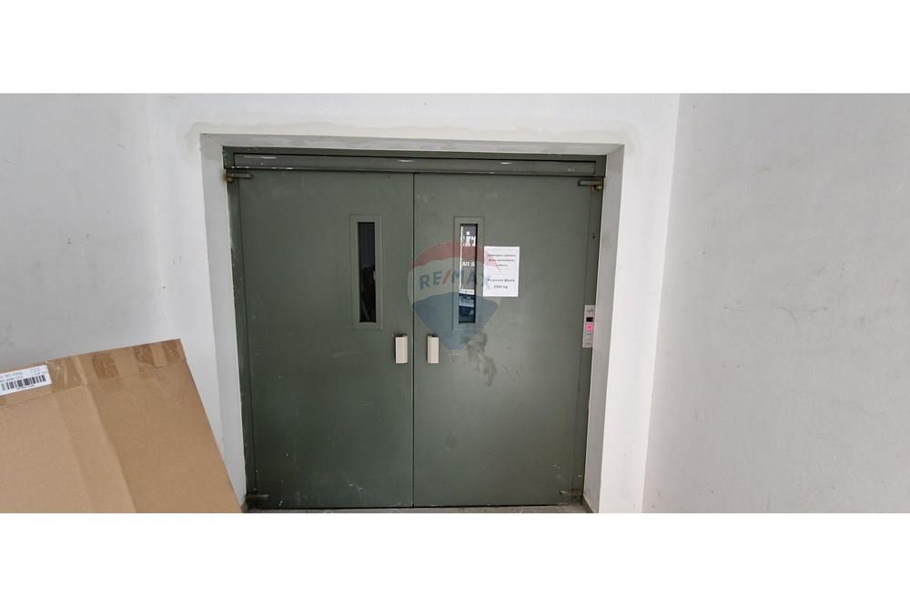 Poslovni prostor - Za prodaju - Pula, Hrvatska - 20250124_143805.jpg - 300261050-310