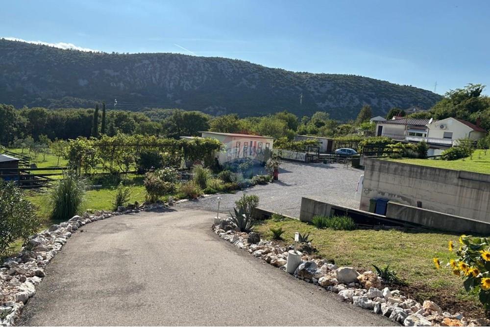 Kuća  - Za prodaju - Crikvenica, Hrvatska - 1758280928_whatsapp-slika-2025-09-15-u-17.jpg - 300561033-10