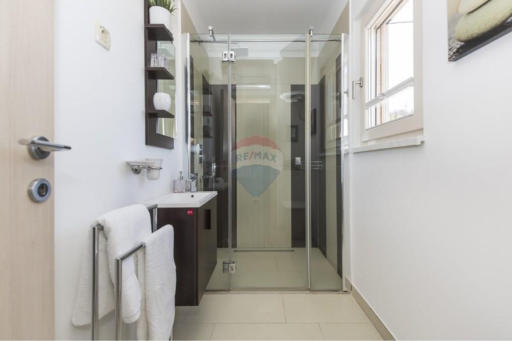 Kuća  - Za prodaju - Labin, Hrvatska - PHOTO-2026-01-14-18-33-04 (5).jpg - 300291007-412