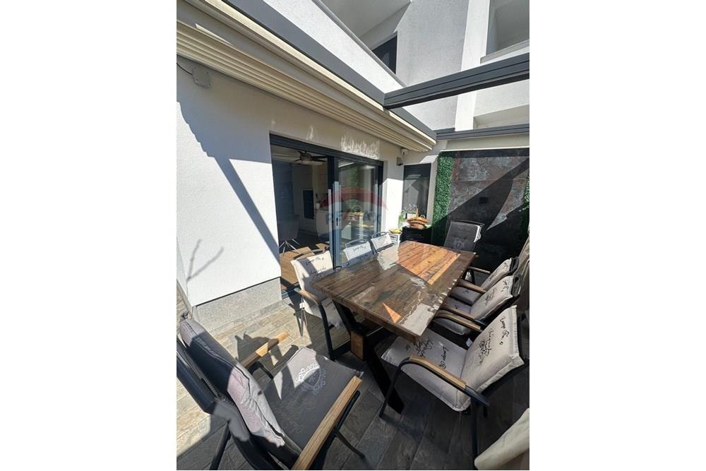 Stan-Apartman - Za prodaju - Novalja, Hrvatska - 596575bc-e378-4876-aad3-57713f3fb9b8.jpg - 300411003-2980