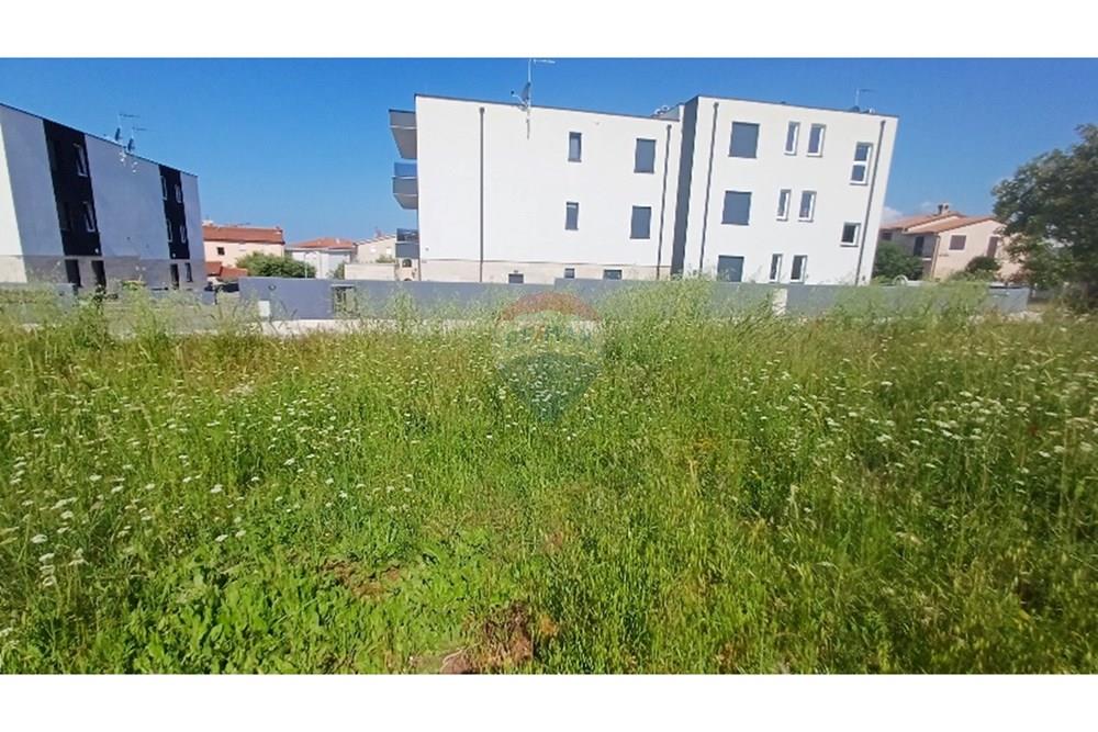 Zemljište - Za prodaju - Medulin, Hrvatska - 20250519_095112_resized.jpg - 300041074-616