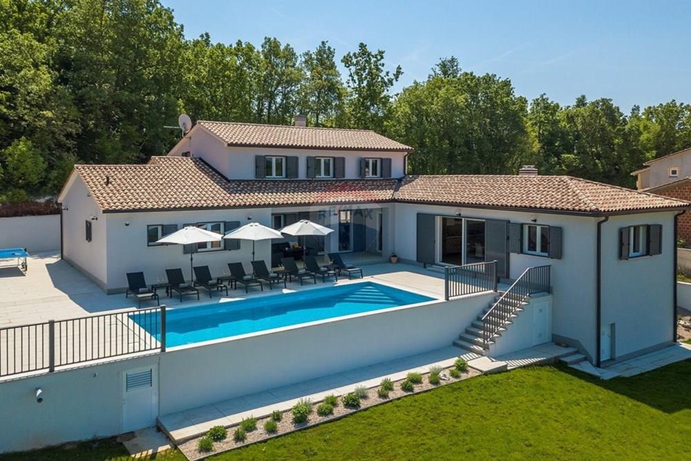 Kuća  - Za prodaju - Labin, Hrvatska - cls417_pool_01 (1).jpg - 300291006-766