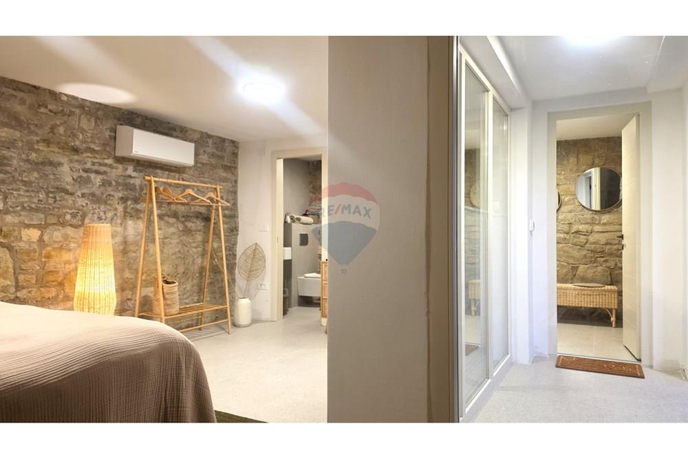 Kuća  - Za prodaju - Oprtalj, Hrvatska - 59.jpg - 300441010-524