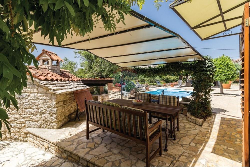 Kuća  - Za prodaju - Barban, Hrvatska - cil691_pool_07.jpg - 300291006-763