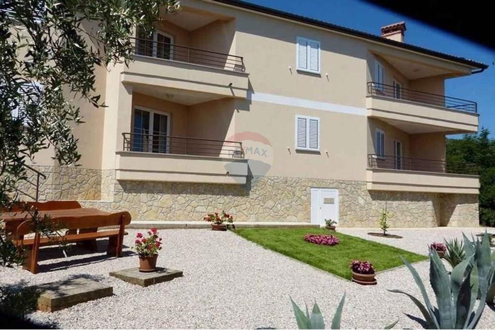 Kuća  - Za prodaju - Labin, Hrvatska - 534586320.jpg - 300291006-682