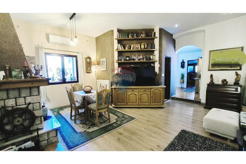 Stan-Apartman - Za prodaju - Pula, Hrvatska - 1753189973_img_20250722_143904.jpg - 300041053-7576