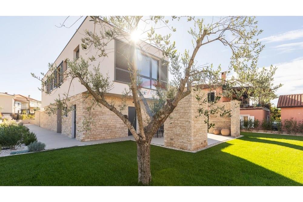 Kuća  - Za prodaju - Umag, Hrvatska - 64.jpg - 300441010-523