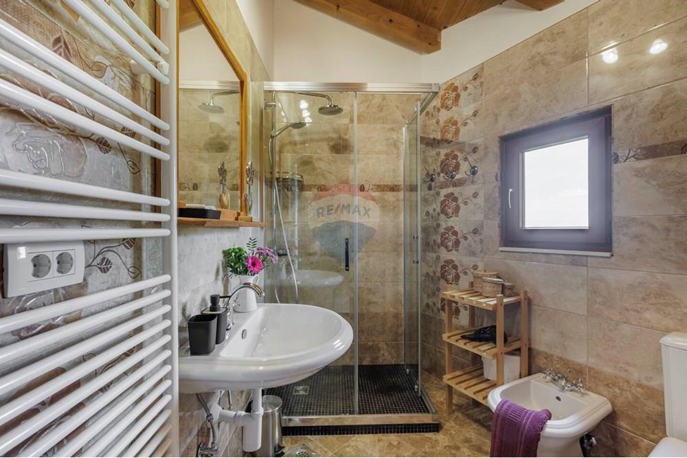 Kuća  - Za prodaju - Mošćenička Draga, Hrvatska - 16.jpg - 300421024-864