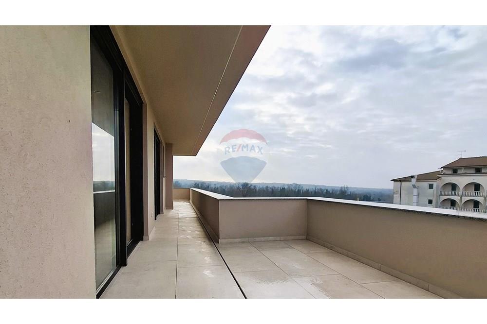 Kuća  - Za prodaju - Poreč, Hrvatska - 20260114_104048.jpg - 300441023-14