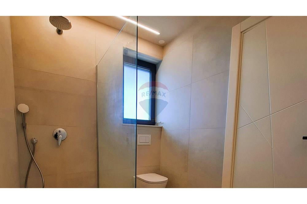 Kuća  - Za prodaju - Poreč, Hrvatska - 20260114_103844.jpg - 300441023-14