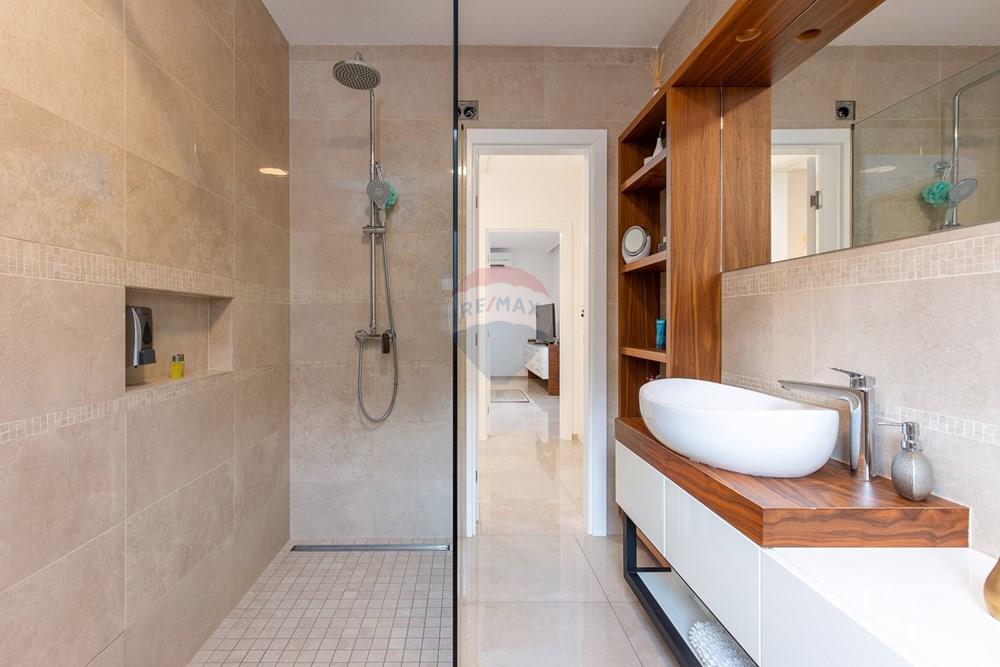 Kuća  - Za prodaju - Baška, Hrvatska - Top 01 ZZBad (1).jpg - 300621004-749