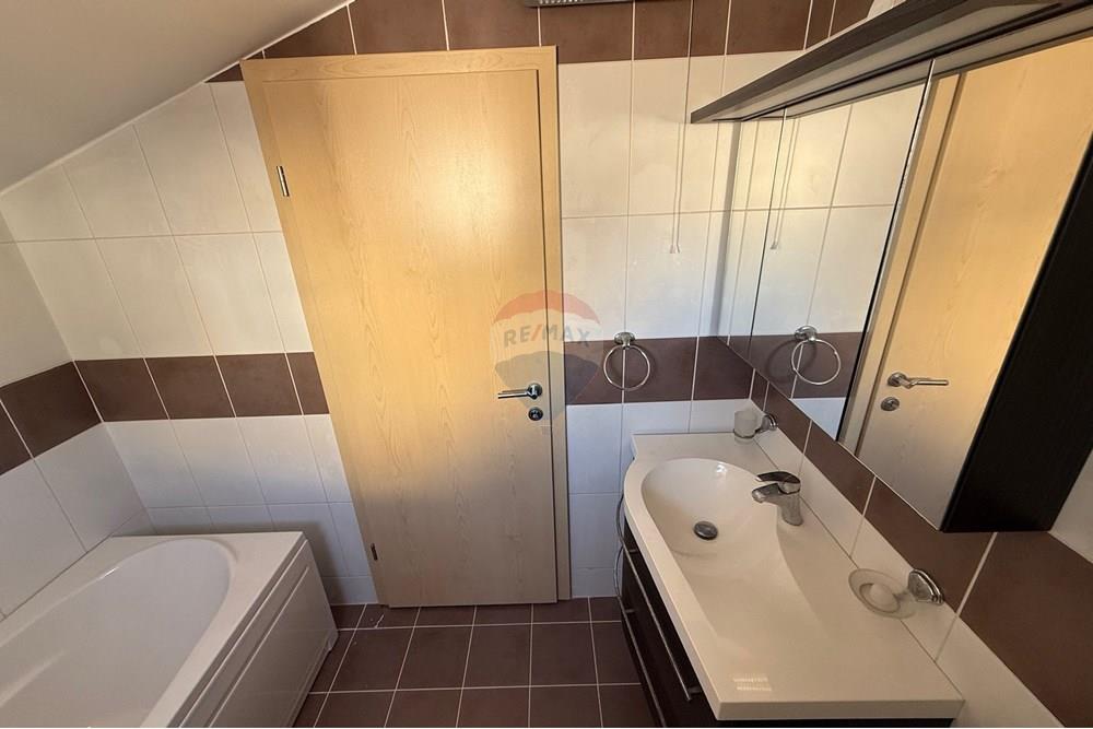 Stan-Apartman - Za prodaju - Novalja, Hrvatska - IMG_3314.JPG - 300411003-2072