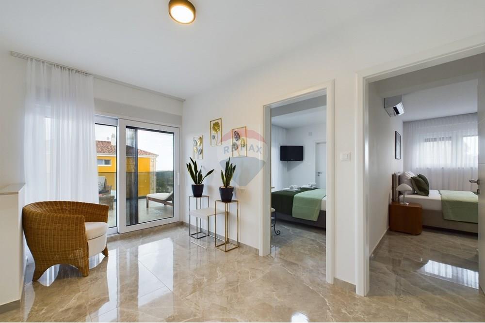 Kuća  - Za prodaju - Marčana, Hrvatska - CAM02458G0-PR0092-STILL013.jpg - 300041074-621