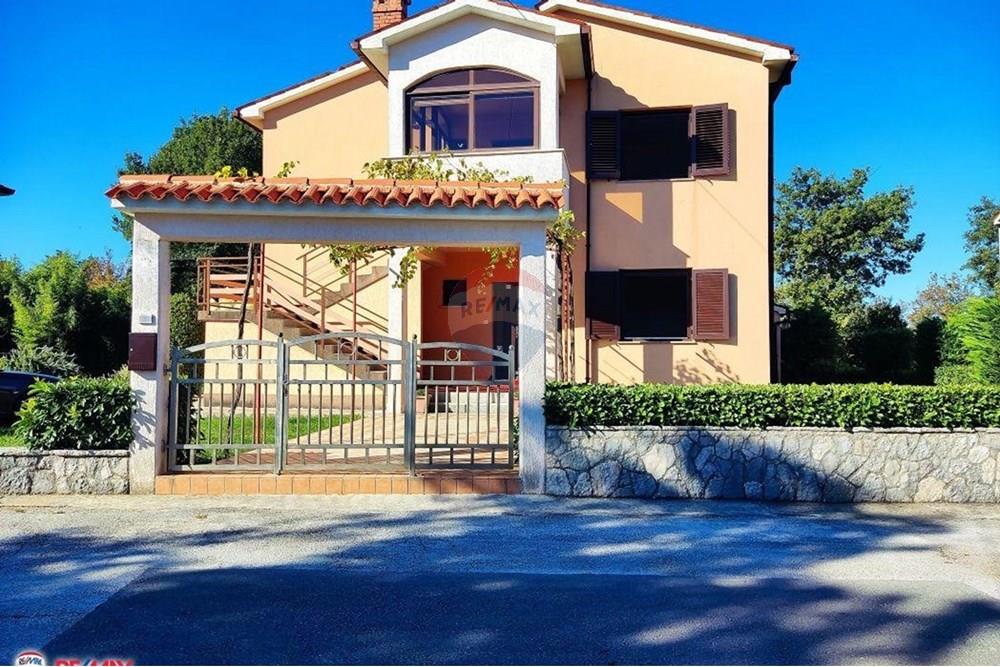 Kuća  - Za prodaju - Labin, Hrvatska - 1759924155_img_20251008_103156.jpg - 300291006-744