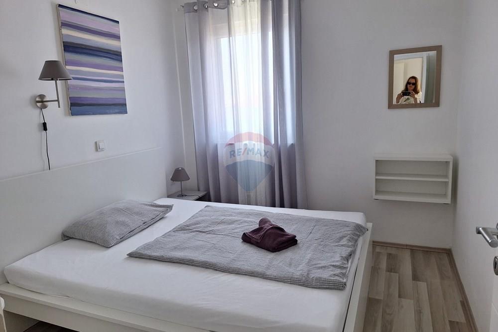 Stan-Apartman - Za prodaju - Baška, Hrvatska - WhatsApp Slika 2025-06-03 u 23.20.10_6ab3c4f0.jpg - 300621004-746