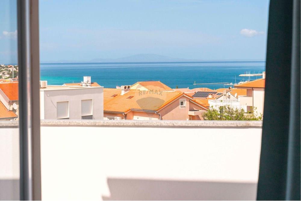 Stan-Apartman - Za prodaju - Novalja, Hrvatska - prostran-ugodan-penthouse-centru-novalje-otok-pag-slika-251023561.jpg - 300411003-3023