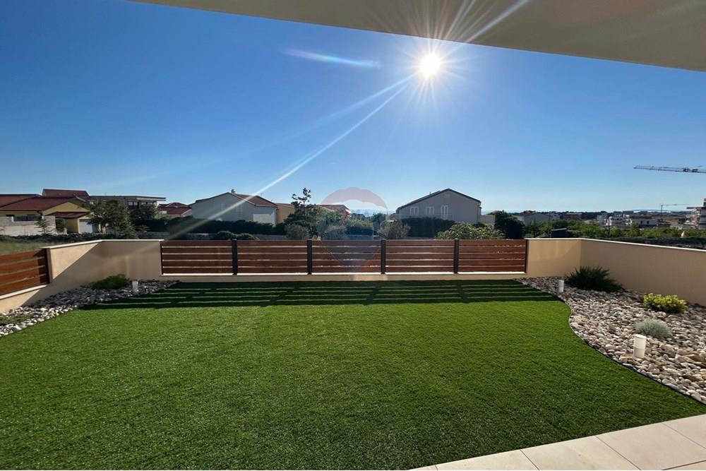 Stan-Apartman - Za prodaju - Povljana, Hrvatska - WhatsApp Image 2025-05-05 at 10.58.53_941c66f0.jpg - 300411003-2065