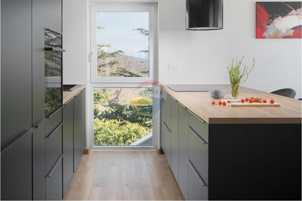 Kuća  - Za prodaju - Labin, Hrvatska - 611022352.jpg - 300291007-405