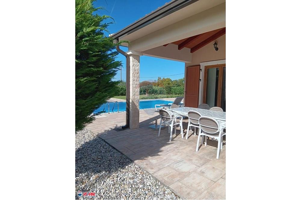 Kuća  - Za prodaju - Kaštelir-Labinci, Hrvatska - 1760439634_a788fc24-b87a-4e2b-a056-5d25aa06beb3.jpg - 300291001-1607