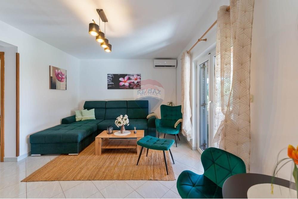 Kuća  - Za prodaju - Marčana, Hrvatska - 1753877294_2.jpg - 300041114-55