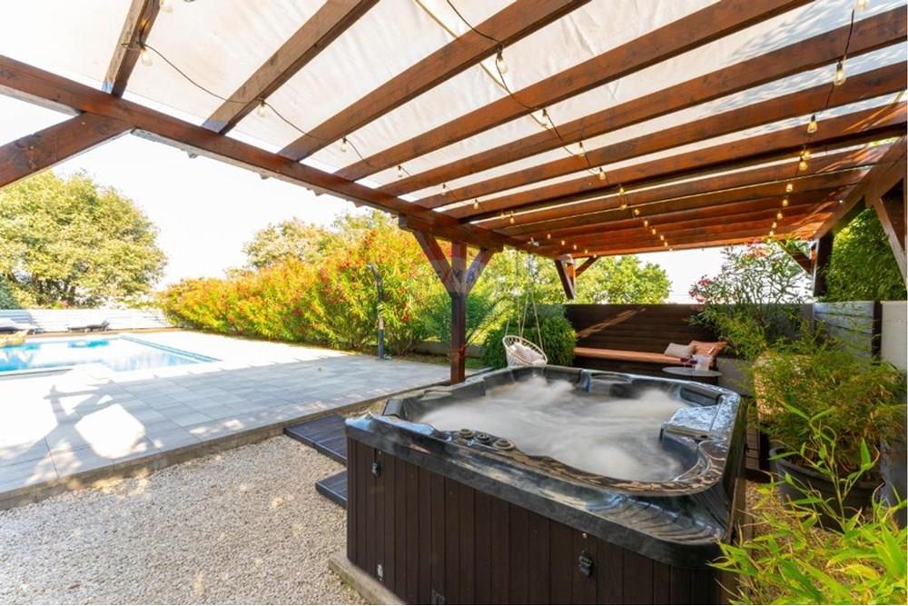 Kuća  - Za prodaju - Medulin, Hrvatska - 11.jpg - 300041074-637