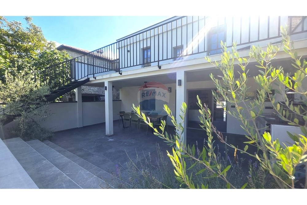 Kuća  - Za prodaju - Buje, Hrvatska - 17.jpg - 300441010-510