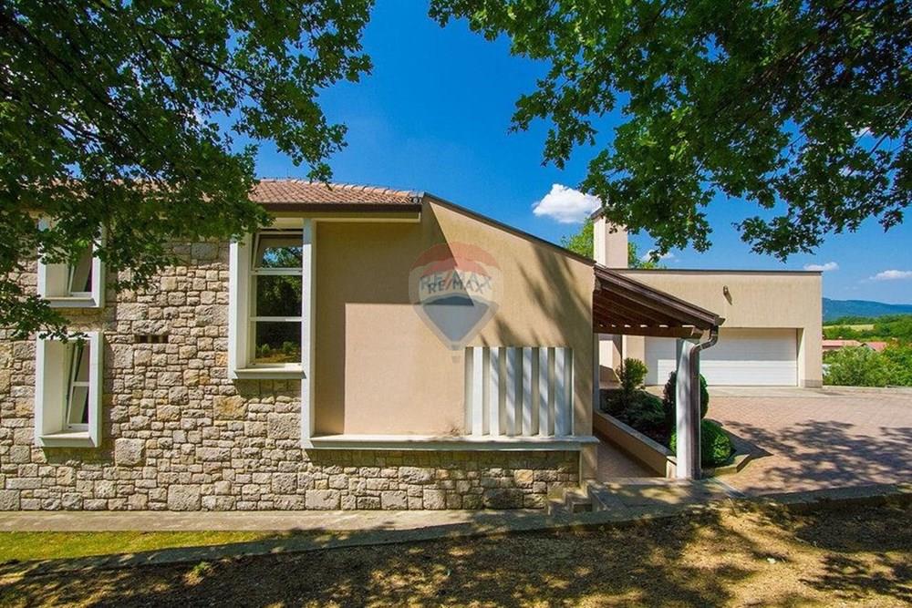 Kuća  - Za prodaju - Buzet, Hrvatska - 1768400561_main_04.jpg - 300571001-800