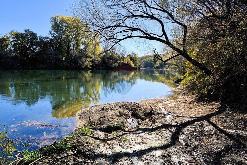 Građevinsko zemljište - Za prodaju - Petrinja, Hrvatska - 20251024_105655.jpg - 300761006-42