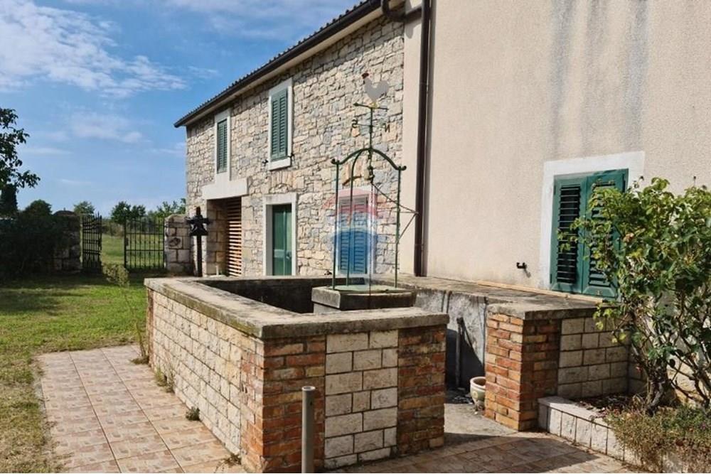 Kuća  - Za prodaju - Višnjan, Hrvatska - 1763650774_screenshot_17.jpg - 300391034-320