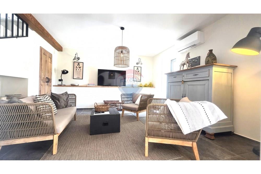 Kuća  - Za prodaju - Buje, Hrvatska - 1758460640_2.jpg - 300441010-510