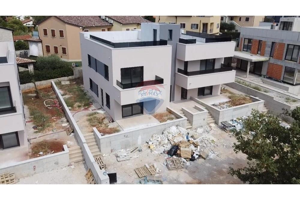 Stan-Apartman - Za prodaju - Poreč, Hrvatska - 1762436195_original_1725351698_284b76b1-49e6-4ca6-aabb-f047c6ebaa89.jpg - 300391034-313