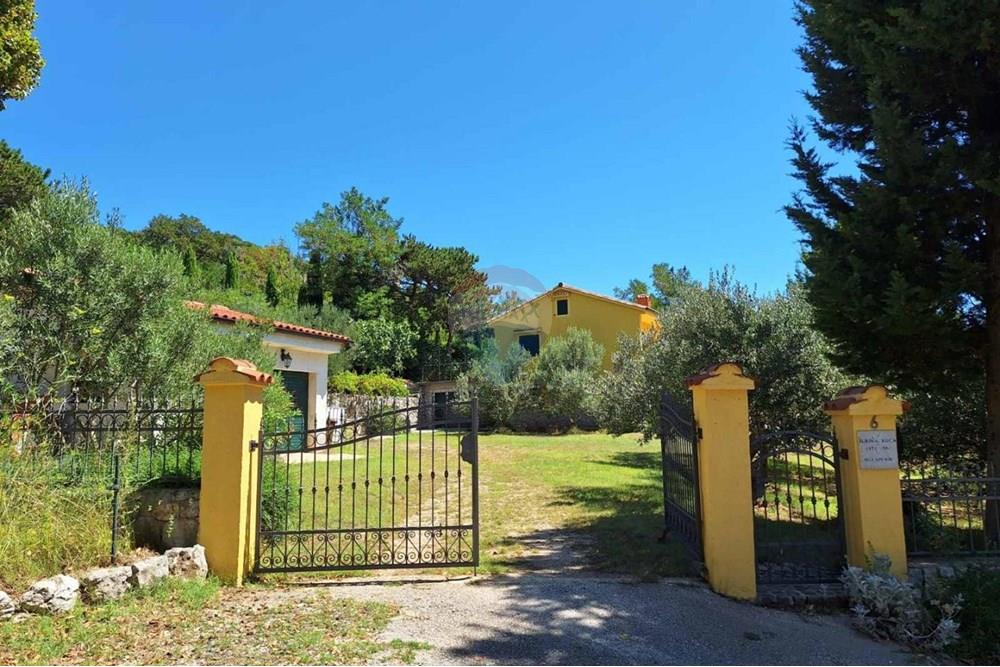 Kuća  - Za prodaju - Baška, Hrvatska - 1759308249_viber_slika_2025-07-30_18-15-44-325.jpg - 300621004-740