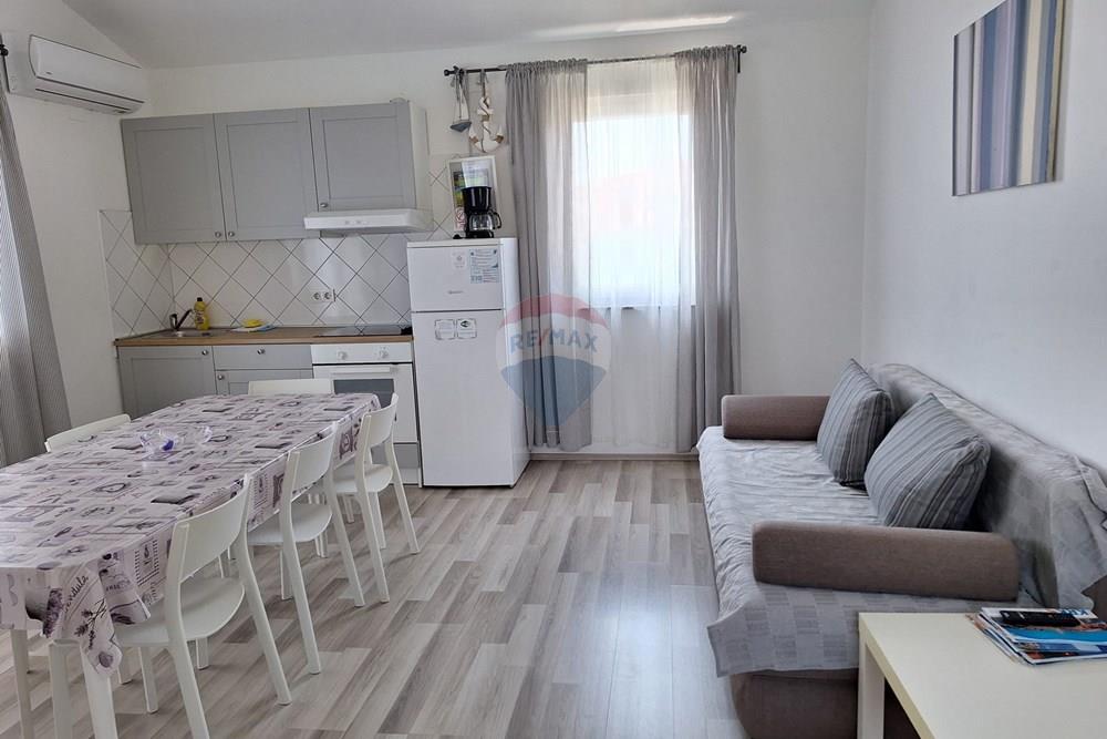 Stan-Apartman - Za prodaju - Baška, Hrvatska - WhatsApp Slika 2025-06-03 u 23.20.09_c749d96e.jpg - 300621004-746