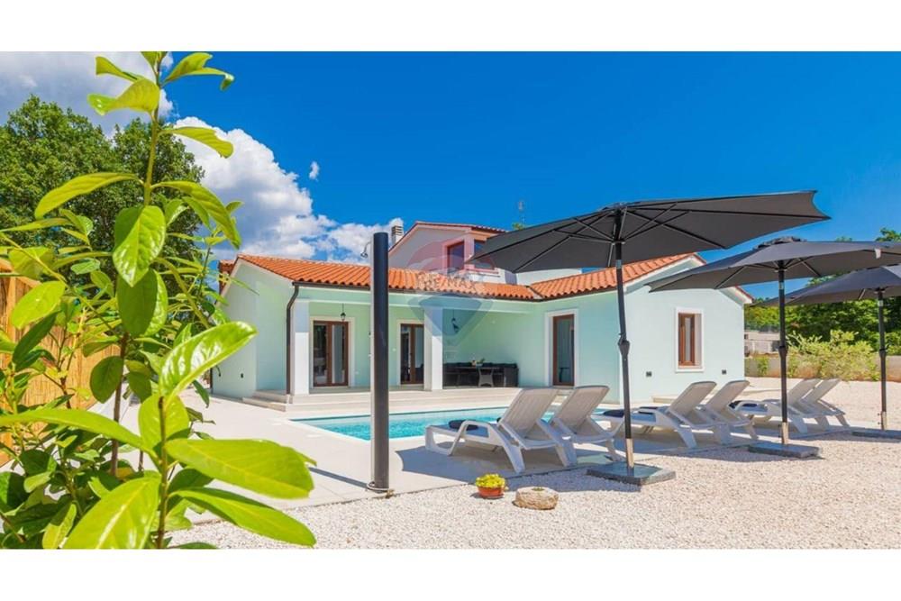 Kuća  - Za prodaju - Svetvinčenat, Hrvatska - 1763987131_4334.jpg - 300571006-370