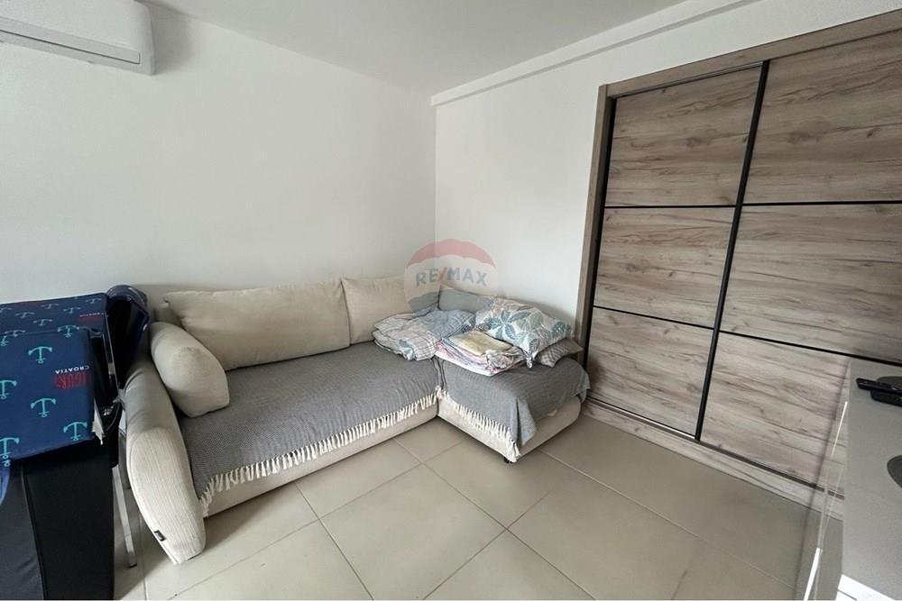 Dvojna kuća - Za prodaju - Novalja, Hrvatska - WhatsApp Image 2026-02-18 at 14.18.54.jpeg - 300411003-3118