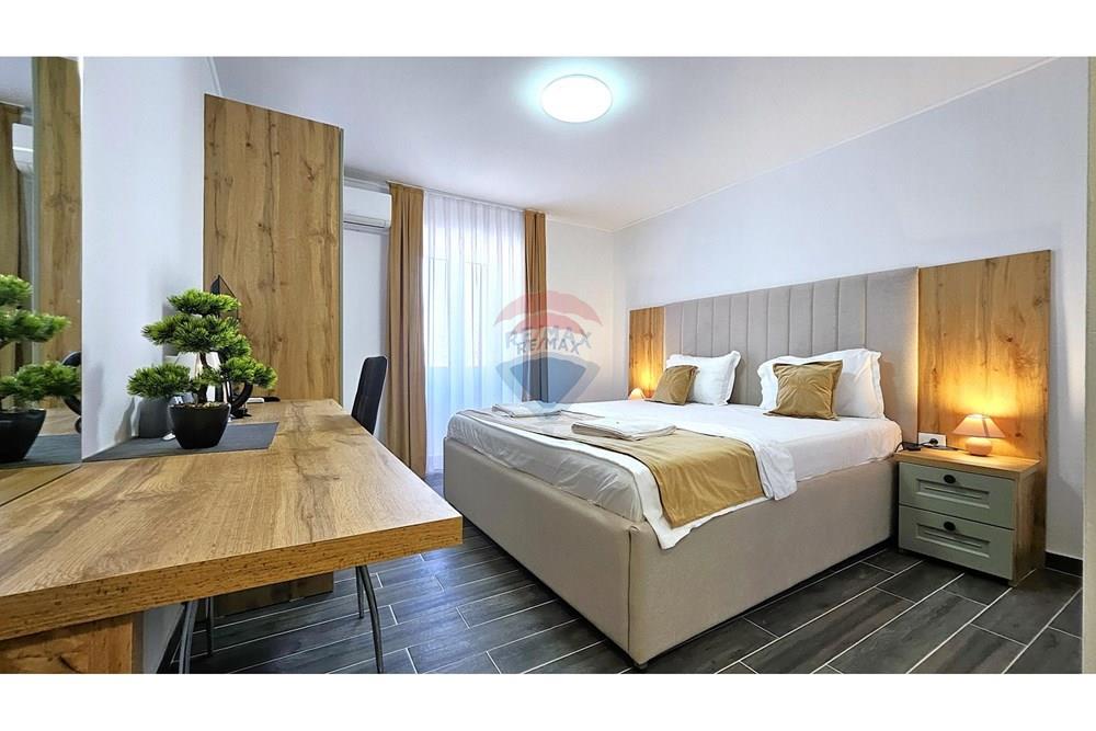 Hotel / Kamp - Za prodaju - Umag, Hrvatska - 1772475218_12.jpg - 300441016-313