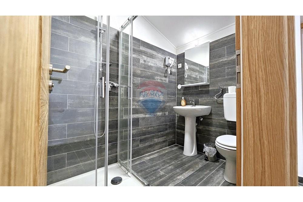 Hotel / Kamp - Za prodaju - Umag, Hrvatska - 1772475199_5.jpg - 300441016-313