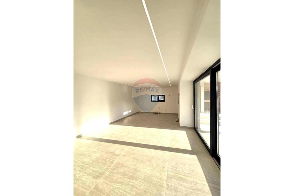 Kuća  - Za prodaju - Poličnik, Hrvatska - 589835576_10235826311777040_1932230684278684323_n.jpg - 300501008-6097