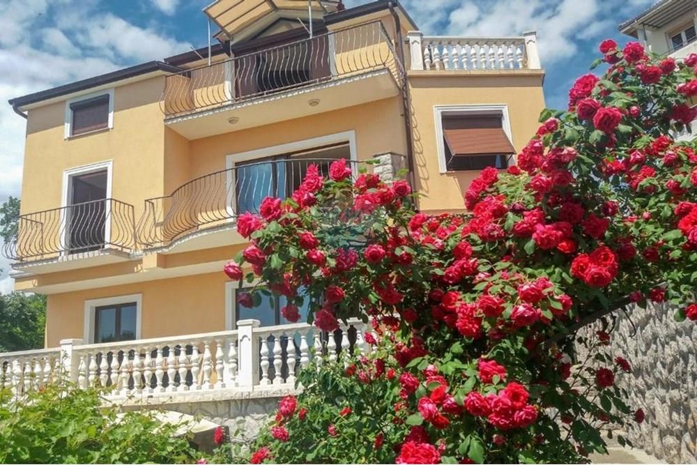 Kuća  - Za prodaju - Rijeka, Hrvatska - 1760078212_kuca.jpg - 300031154-237