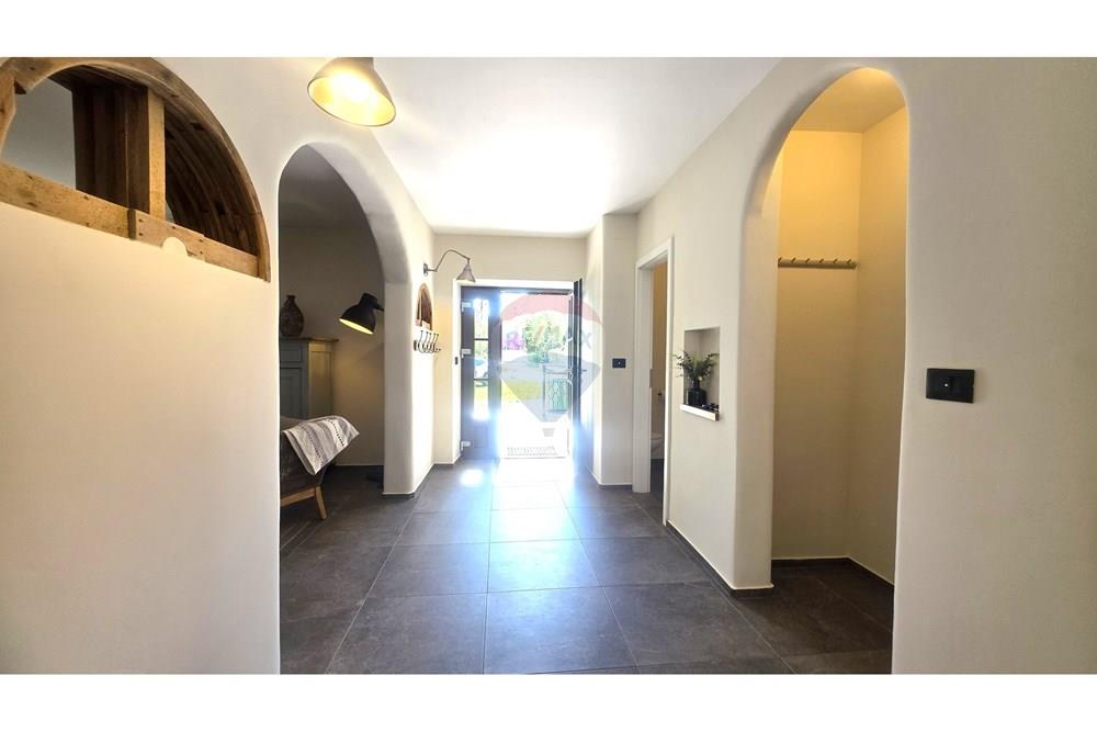 Kuća  - Za prodaju - Buje, Hrvatska - 11.jpg - 300441010-510