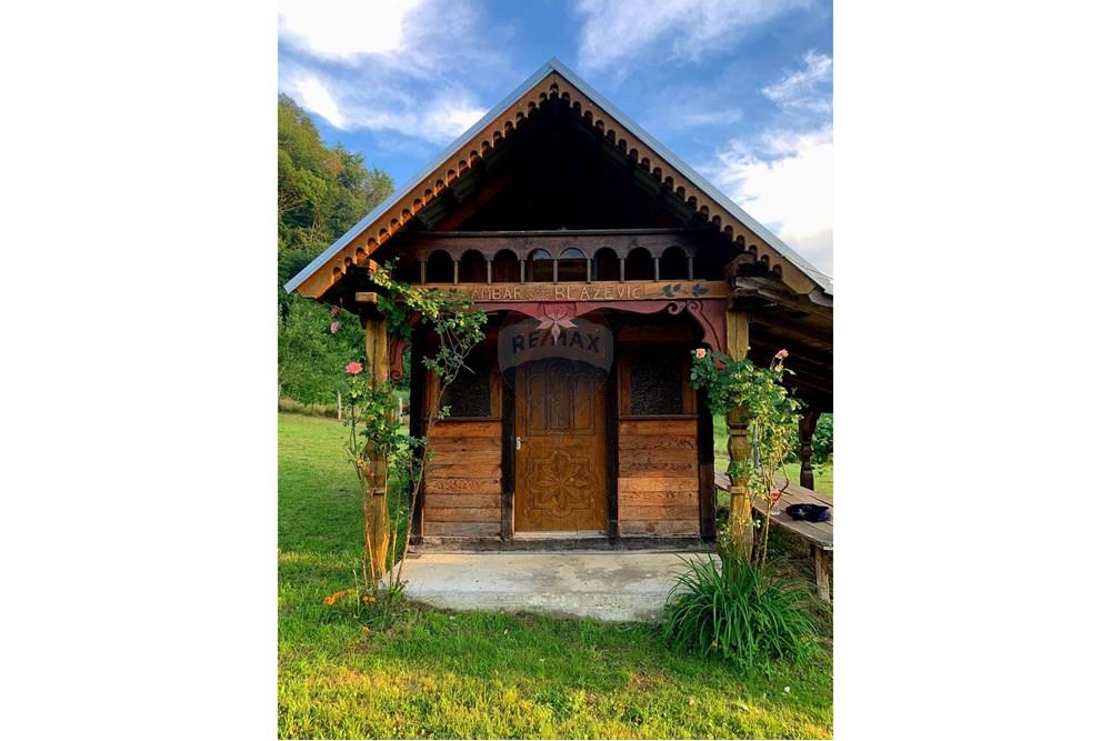 Poljoprivredno zemljište - Za prodaju - Petrinja, Hrvatska - WhatsApp Image 2025-12-19 at 17.40.44 (1).jpeg - 300761006-82