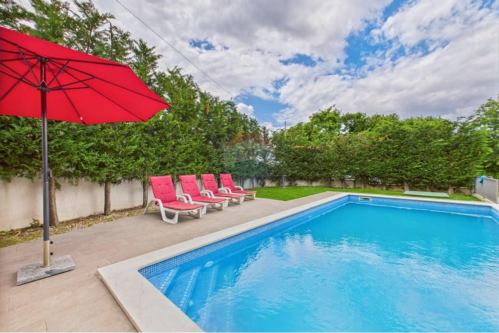 Kuća  - Za prodaju - Svetvinčenat, Hrvatska - CAM04300G0-PR0063-STILL029.jpg - 300041074-603