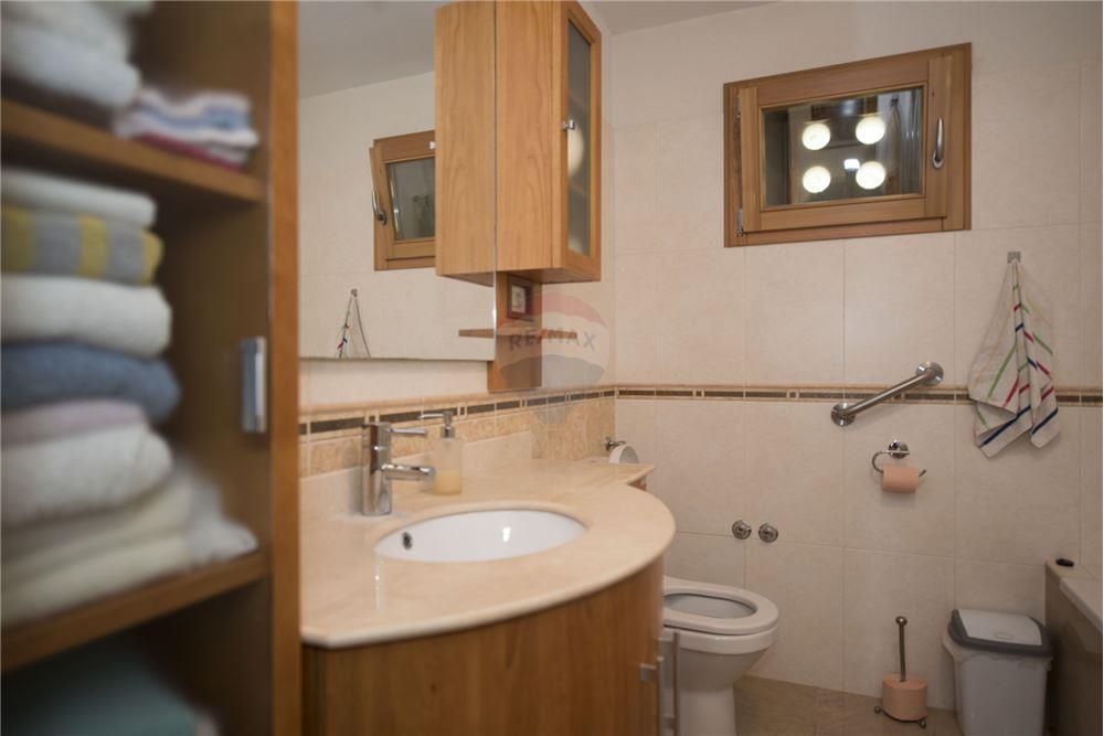 Kuća  - Za prodaju - Rogoznica, Hrvatska - 40 - 300351012-1